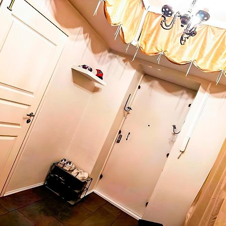 Self-Check-In Central Hostel Bestprice Таллин Экстерьер фото